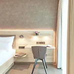 Gaestehaus Bauer - Schlafen Auf Dem Weingut 4* 하일브론