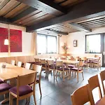Gaestehaus Bauer - Schlafen Auf Dem Weingut B&B