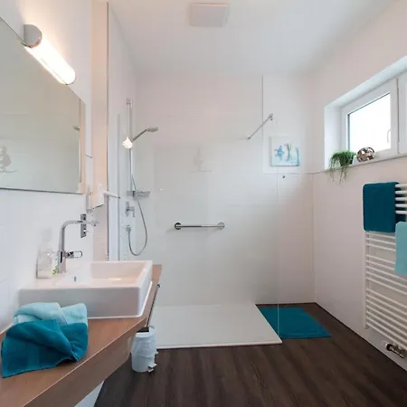 Aircondition - Gaestehaus Bauer - Schlafen Auf Dem Urbanen Weingut 4*