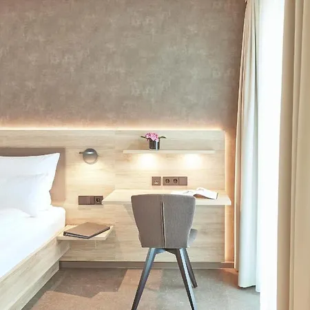 Aircondition - Gaestehaus Bauer - Schlafen Auf Dem Urbanen Weingut 4* Heilbronn