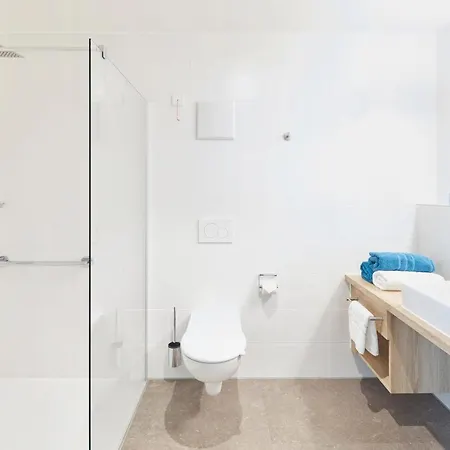 Aircondition - Gaestehaus Bauer - Schlafen Auf Dem Urbanen Weingut 4*
