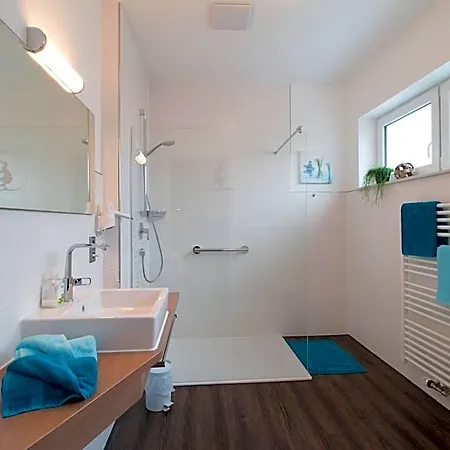 Aircondition - Gaestehaus Bauer - Schlafen Auf Dem Urbanen Weingut Bed & Breakfast 4*