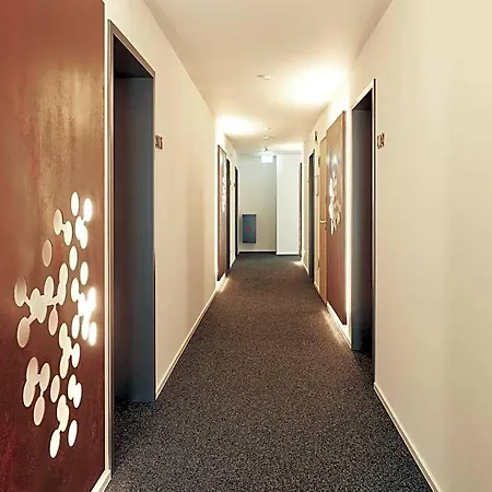 Bed & Breakfast Aircondition - Gaestehaus Bauer - Schlafen Auf Dem Urbanen Weingut