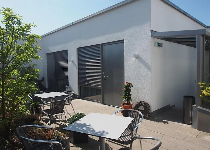 Gaestehaus Bauer - Schlafen Auf Dem Weingut Bed & Breakfast 4*