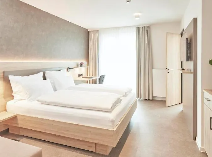 Gaestehaus Bauer - Schlafen Auf Dem Weingut Heilbronn