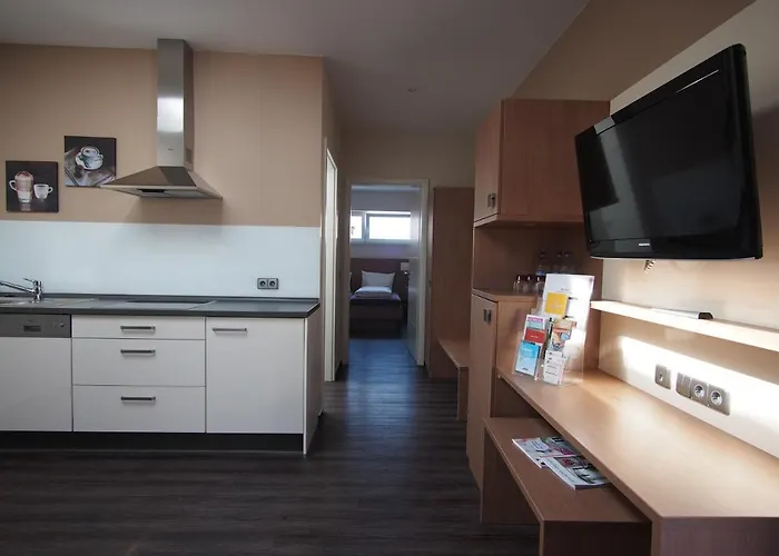 Gaestehaus Bauer - Schlafen Auf Dem Weingut ベッド・アンド・ブレックファスト ハイルブロン