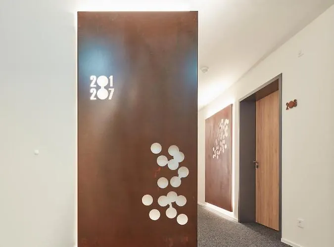 Bed & Breakfast Gaestehaus Bauer - Schlafen Auf Dem Weingut Heilbronn